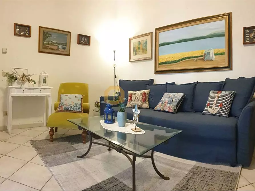 Immagine 10 di Bilocale in vendita  in Silvio Pellico 53 a Viareggio