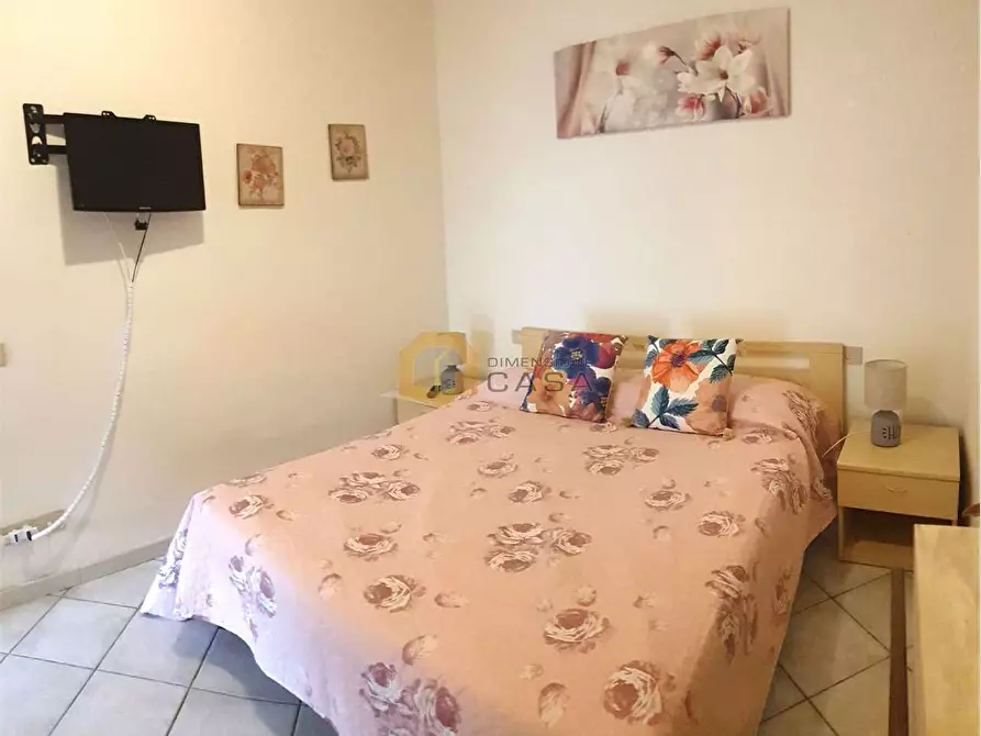 Immagine 28 di Bilocale in vendita  in Silvio Pellico 53 a Viareggio