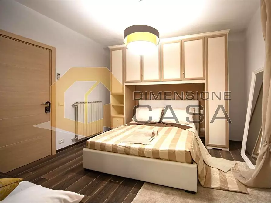 Immagine 35 di Maisonette in vendita  in Daniele Manin 4 a Viareggio