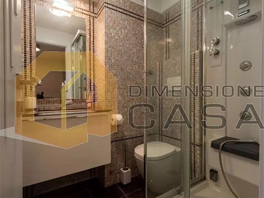 Immagine 40 di Maisonette in vendita  in Daniele Manin 4 a Viareggio