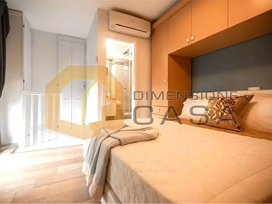 Immagine 41 di Maisonette in vendita  in Daniele Manin 4 a Viareggio