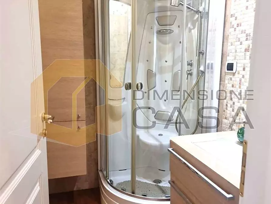 Immagine 19 di Trilocale in vendita  in Percy Bysshe Shelley a Viareggio