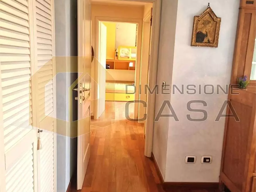 Immagine 21 di Trilocale in vendita  in Percy Bysshe Shelley a Viareggio