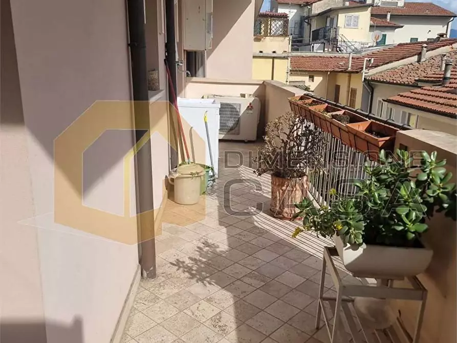 Immagine 26 di Trilocale in vendita  in Percy Bysshe Shelley a Viareggio