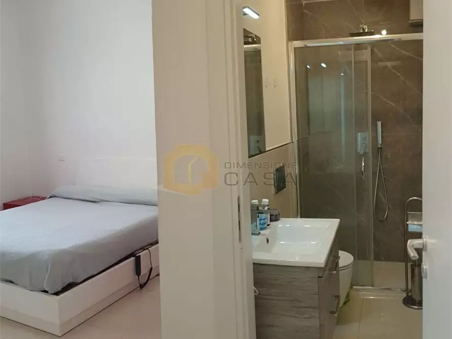 Immagine 39 di Villetta a schiera in vendita  in San Francesco 124 a Viareggio