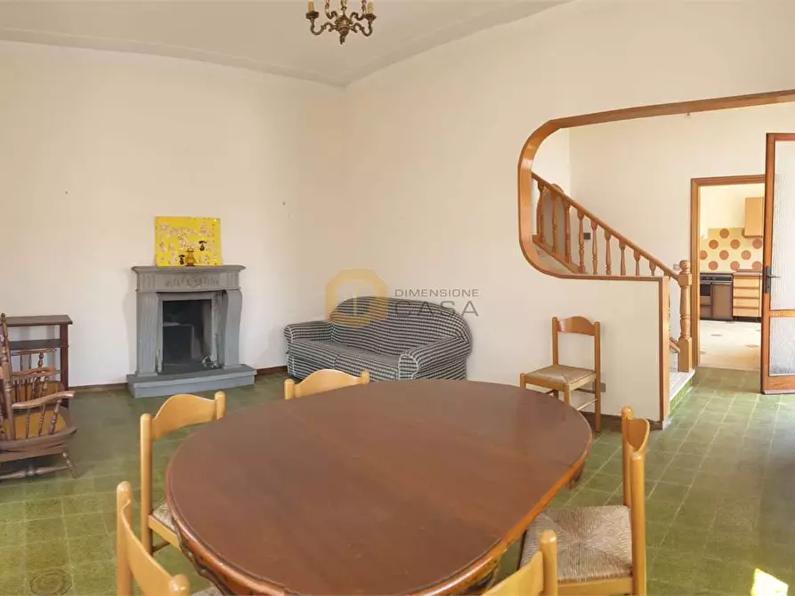 Immagine 7 di Porzione di casa in vendita  in della Gronda 276 a Viareggio