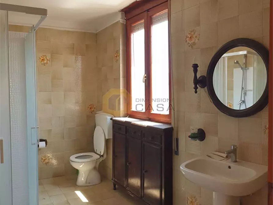 Immagine 15 di Porzione di casa in vendita  in della Gronda 276 a Viareggio