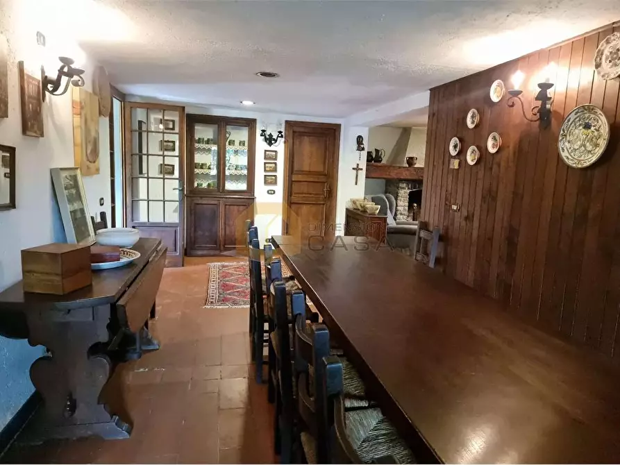 Immagine 2 di Porzione di casa in vendita  in Benvenuto Cellini a Camaiore