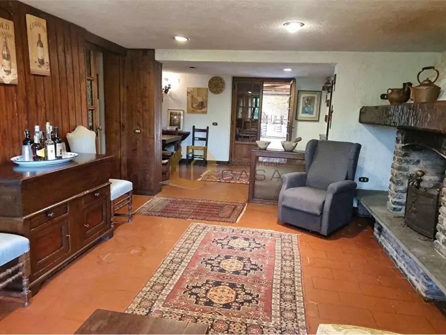 Immagine 11 di Porzione di casa in vendita  in Benvenuto Cellini a Camaiore