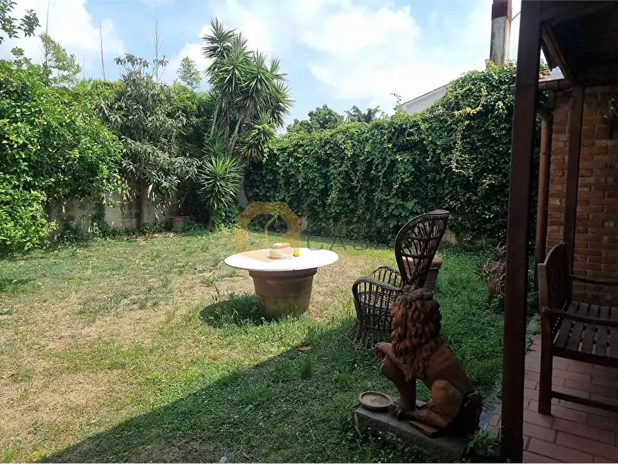 Immagine 31 di Porzione di casa in vendita  in Benvenuto Cellini a Camaiore