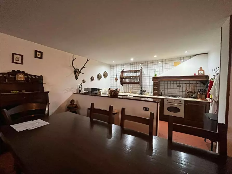 Immagine 22 di Villa in vendita  in P. Gennari 23 a Rezzato