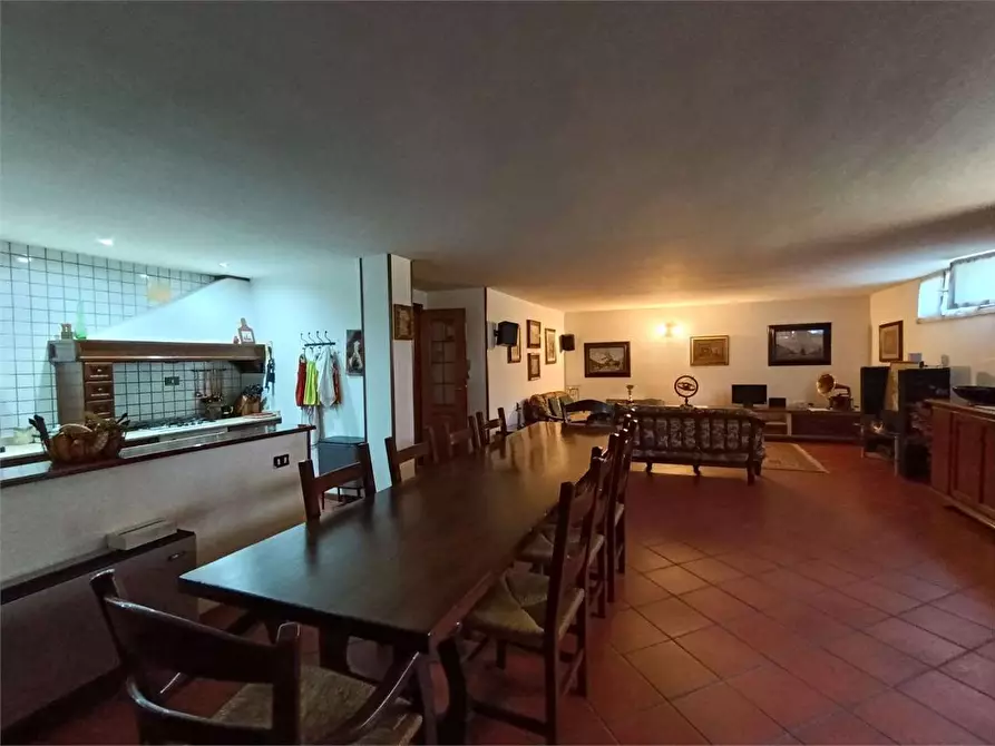 Immagine 24 di Villa in vendita  in P. Gennari 23 a Rezzato