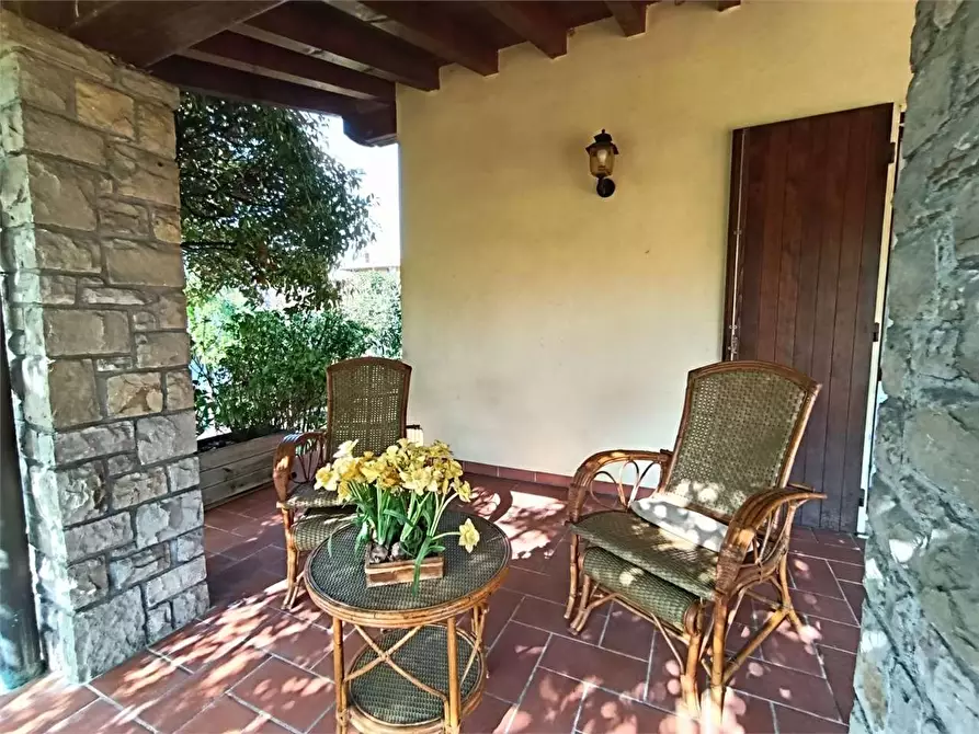 Immagine 26 di Villa in vendita  in P. Gennari 23 a Rezzato