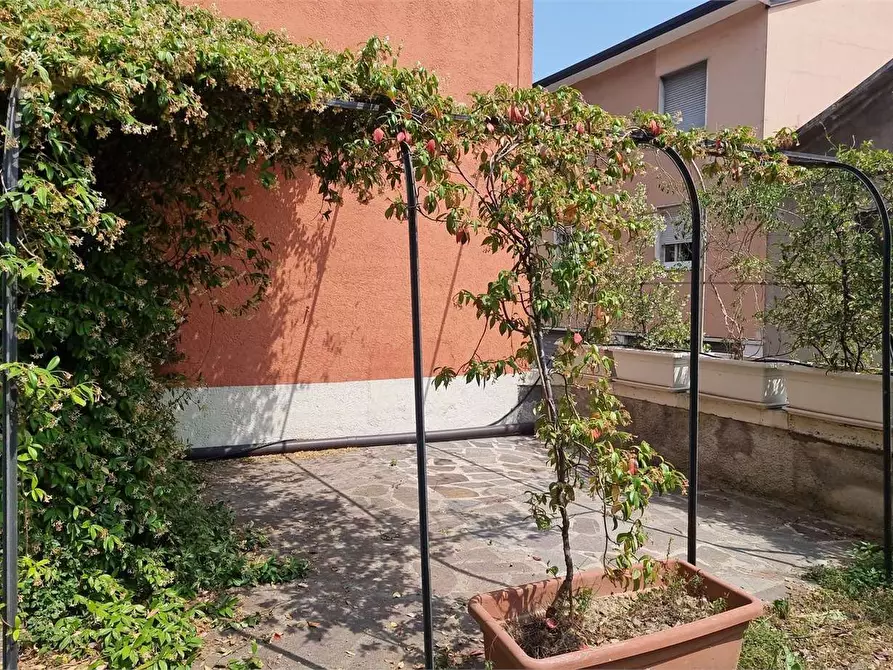 Immagine 38 di Villa in vendita  in Sant'Orsola 32 a Brescia