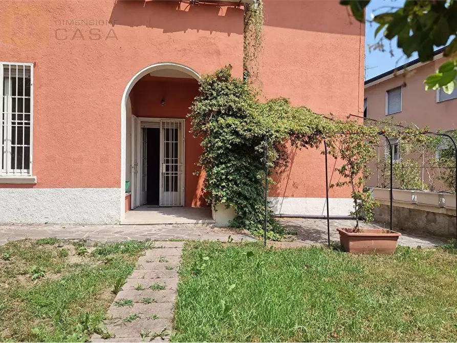 Immagine 41 di Villa in vendita  in Sant'Orsola 32 a Brescia