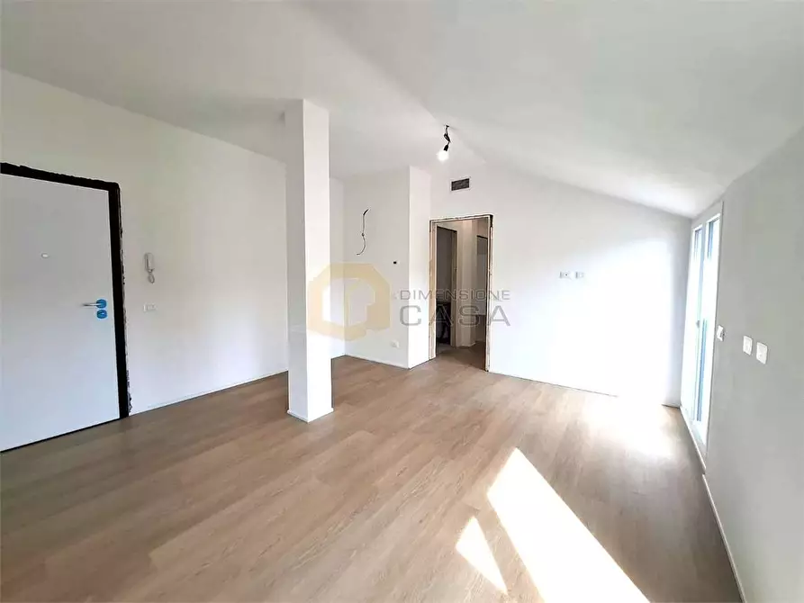 Immagine 4 di Attico in vendita  in Camillo Benso Conte di Cavour 211 a Botticino