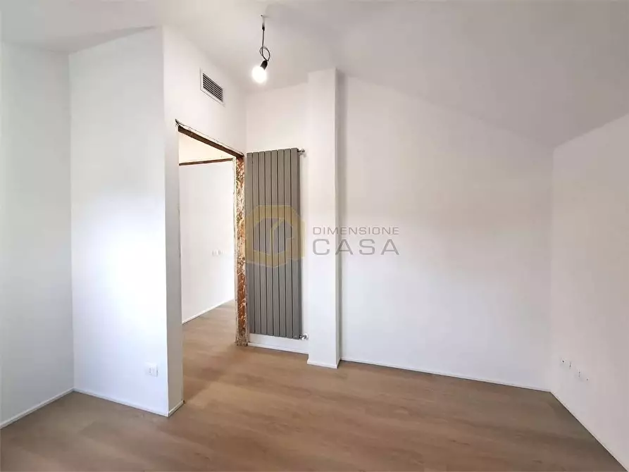 Immagine 34 di Attico in vendita  in Camillo Benso Conte di Cavour 211 a Botticino