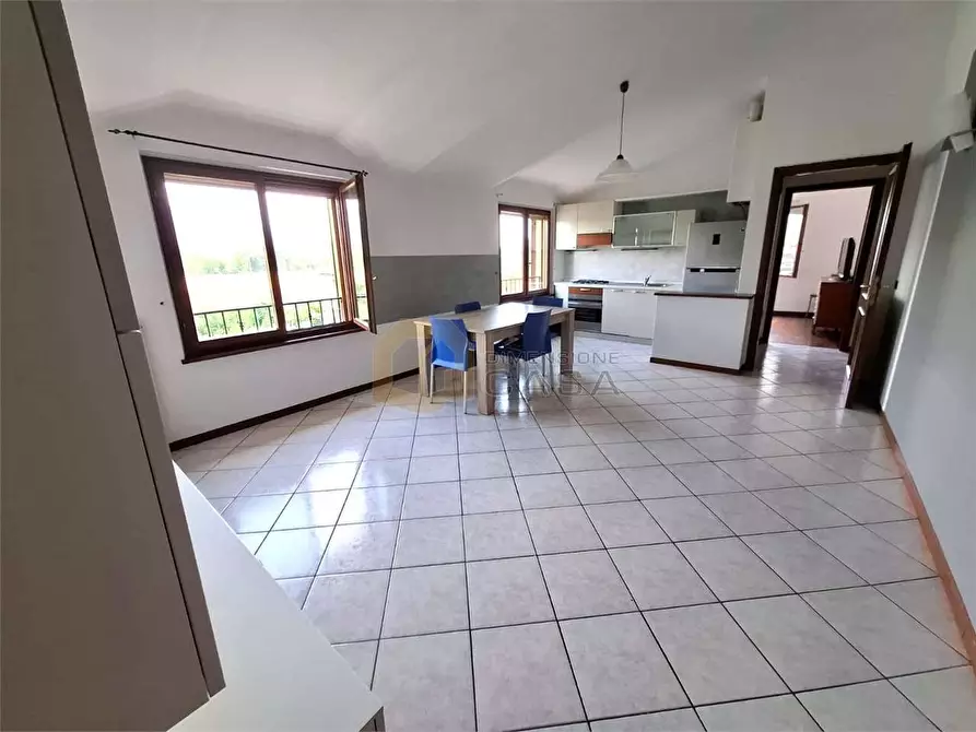 Immagine 7 di Trilocale in vendita  in Padana Superiore 3 a Mazzano