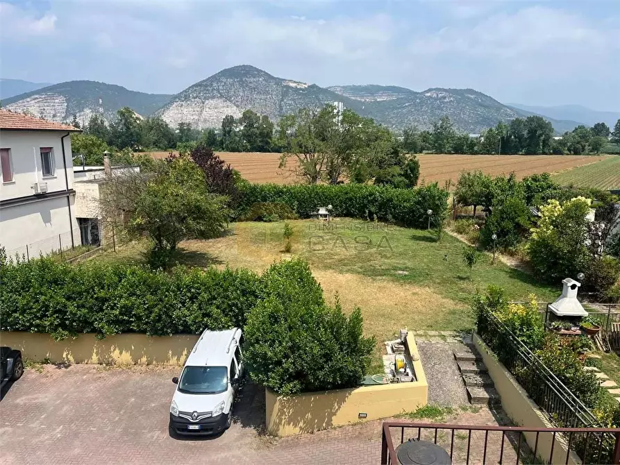 Immagine 26 di Trilocale in vendita  in Padana Superiore 3 a Mazzano