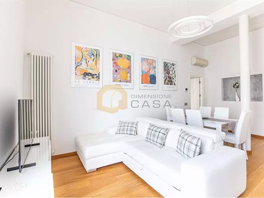 Immagine 4 di Trilocale in vendita  in Massimo D'Azeglio a Viareggio