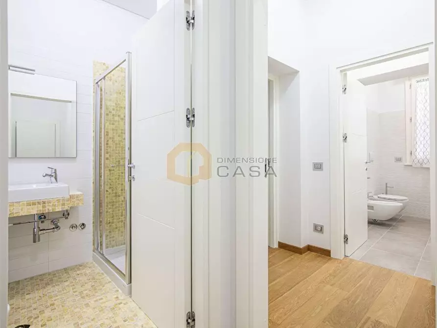 Immagine 14 di Trilocale in vendita  in Massimo D'Azeglio a Viareggio