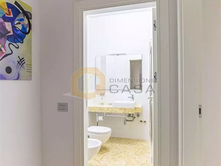 Immagine 15 di Trilocale in vendita  in Massimo D'Azeglio a Viareggio