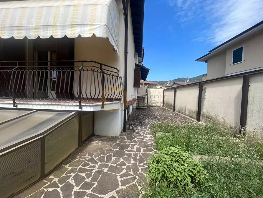 Immagine 3 di Porzione di casa in vendita  in E. Fermi 28 a Rezzato