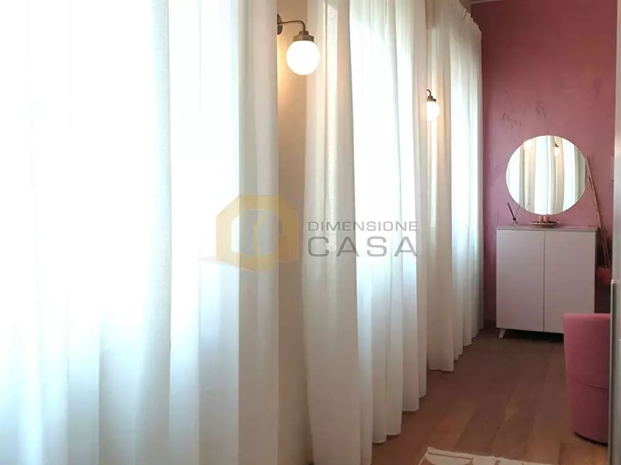 Immagine 12 di Trilocale in vendita  in Massimo D'Azeglio 40 a Viareggio