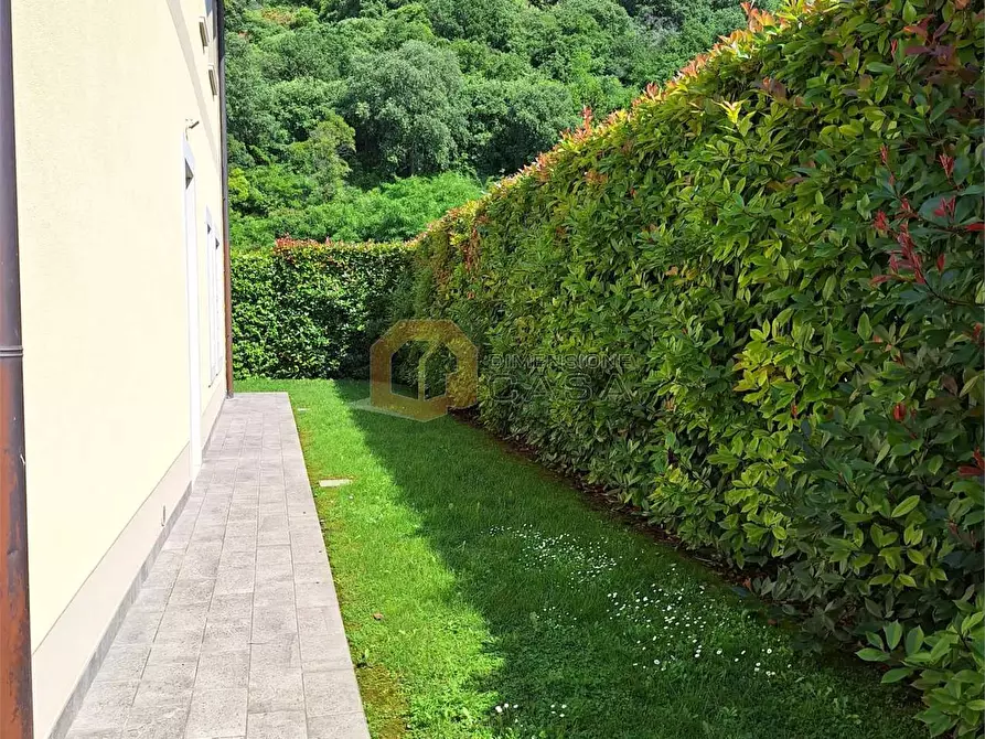 Immagine 35 di Appartamento in vendita  in viale Conti Emili 69 a Mazzano