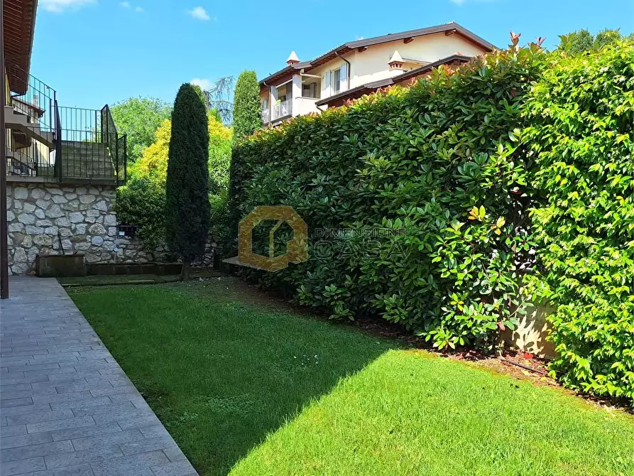 Immagine 36 di Appartamento in vendita  in viale Conti Emili 69 a Mazzano