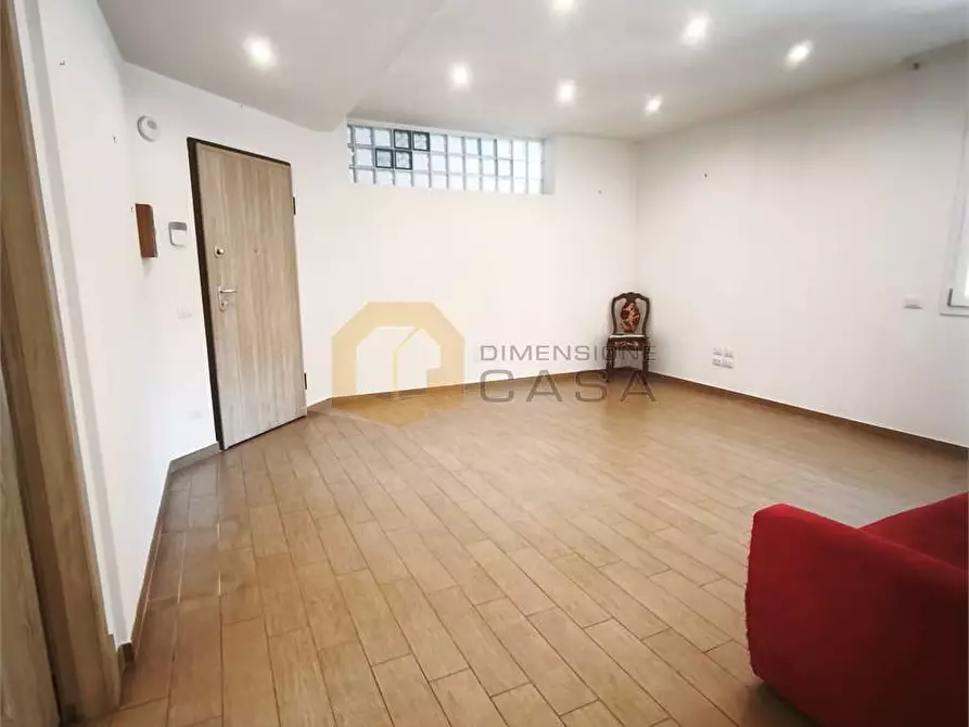 Immagine 1 di Appartamento in vendita  in via porta pietrasanta 32 a Viareggio