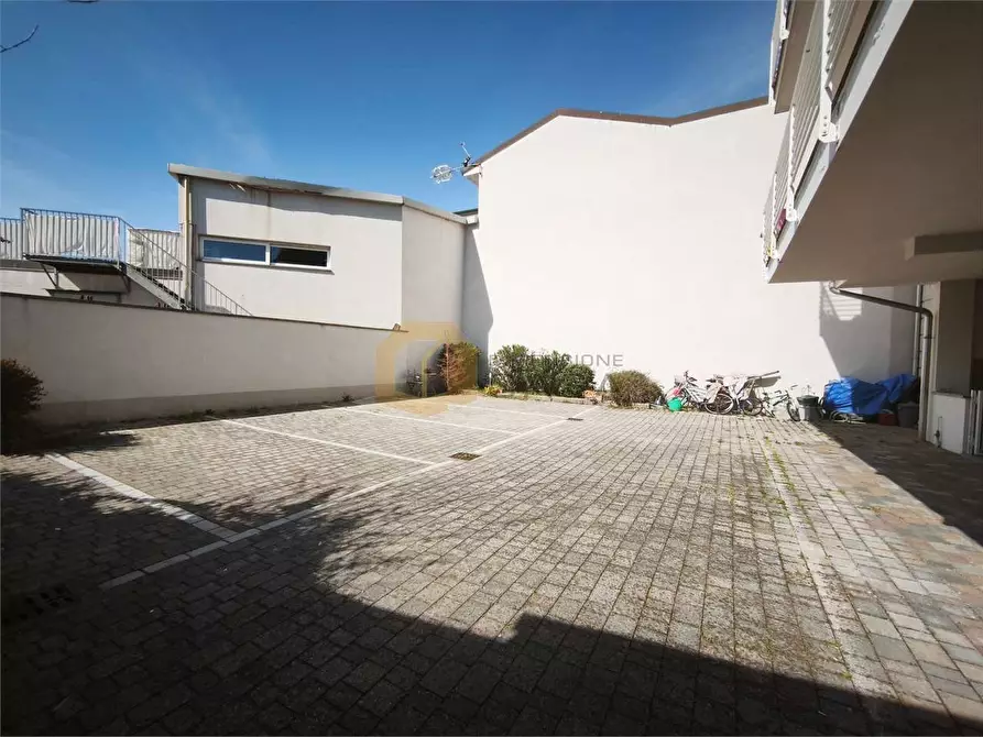 Immagine 8 di Appartamento in vendita  in via porta pietrasanta 32 a Viareggio