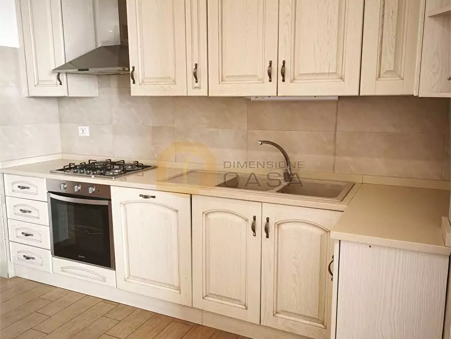 Immagine 18 di Appartamento in vendita  in via porta pietrasanta 32 a Viareggio