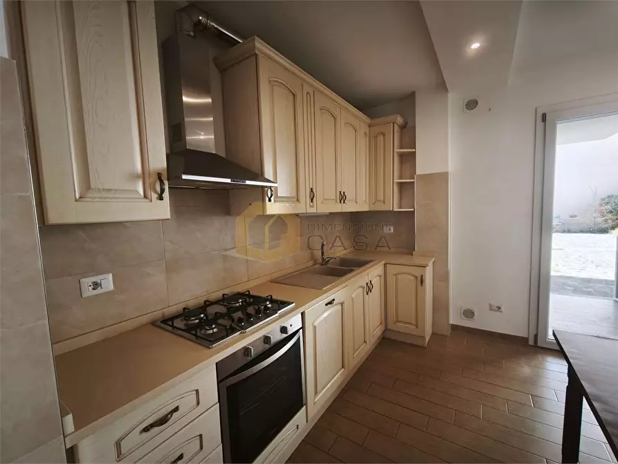 Immagine 29 di Appartamento in vendita  in via porta pietrasanta 32 a Viareggio