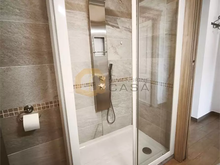 Immagine 39 di Appartamento in vendita  in via porta pietrasanta 32 a Viareggio