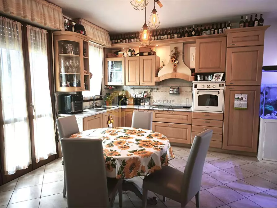 Immagine 7 di Villetta a schiera in vendita  in quartiere butterfly a Viareggio