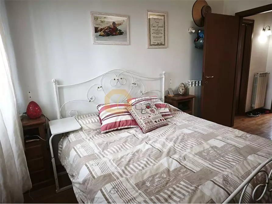 Immagine 10 di Villetta a schiera in vendita  in quartiere butterfly a Viareggio