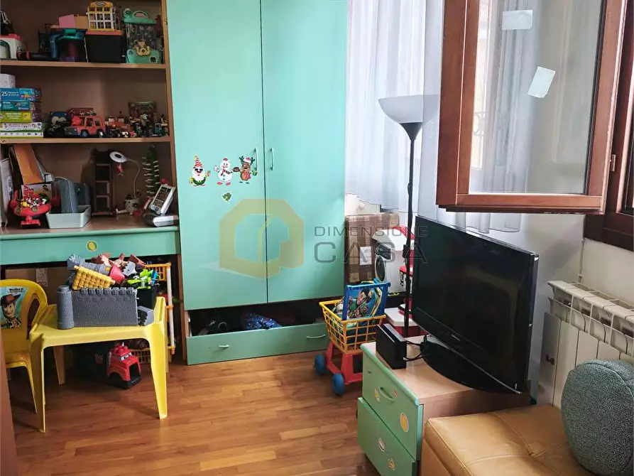 Immagine 17 di Villetta a schiera in vendita  in quartiere butterfly a Viareggio