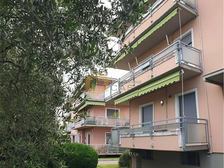 Immagine 27 di Appartamento in vendita  in via sarca 9 a Desenzano Del Garda