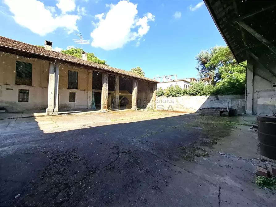 Immagine 16 di Rustico / casale in vendita  in piazza cesare battisti 1 a Manerbio