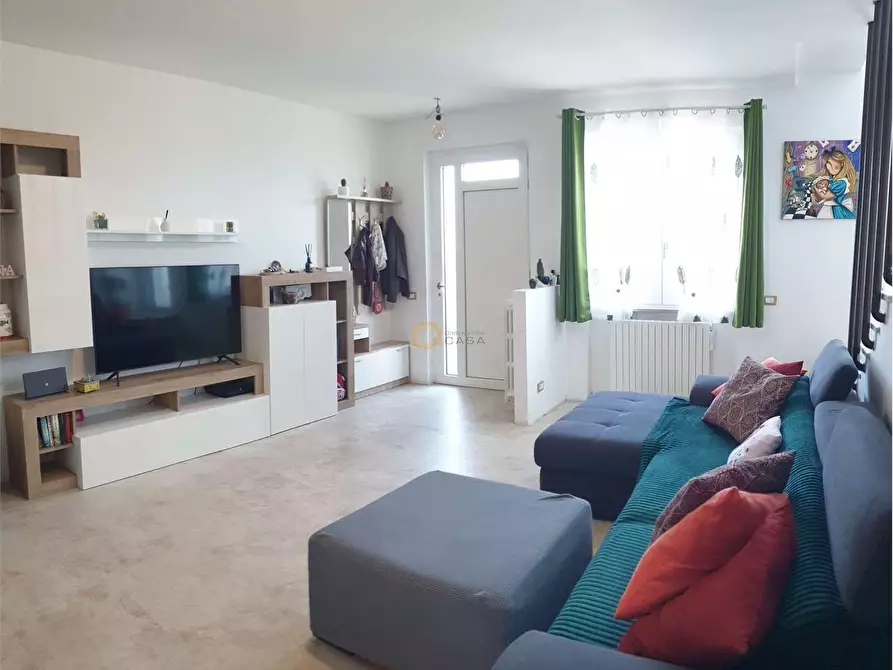 Immagine 5 di Villetta a schiera in vendita  in via noci a Calvagese Della Riviera