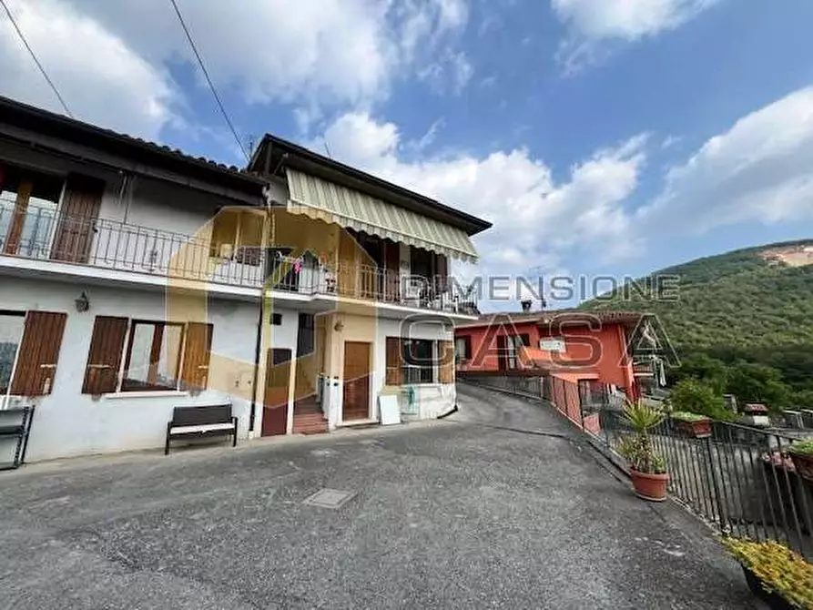 Immagine 1 di Appartamento in vendita  in via sampì 5 a Botticino