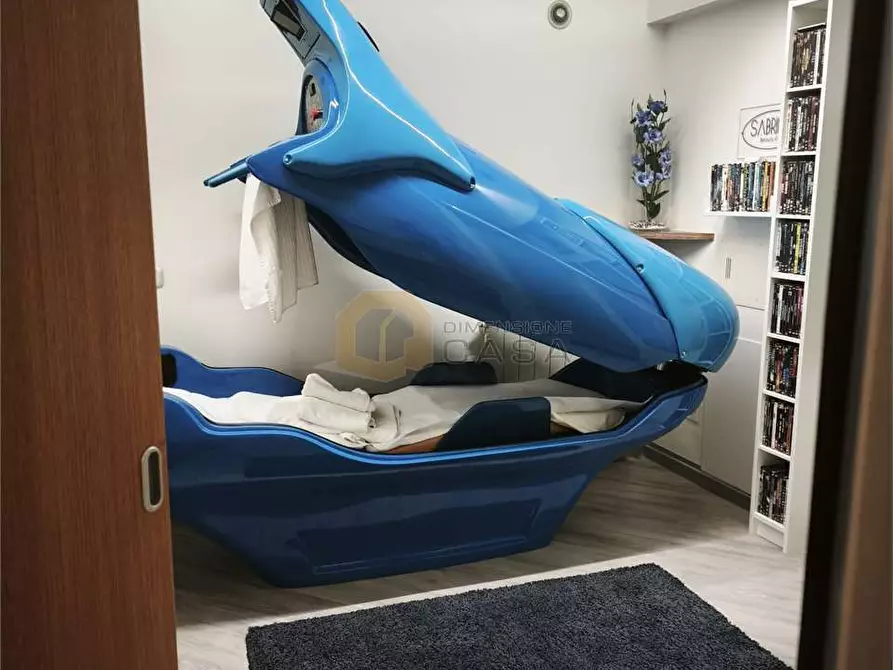 Immagine 9 di Negozio in vendita  in via ugo la malfa a Botticino