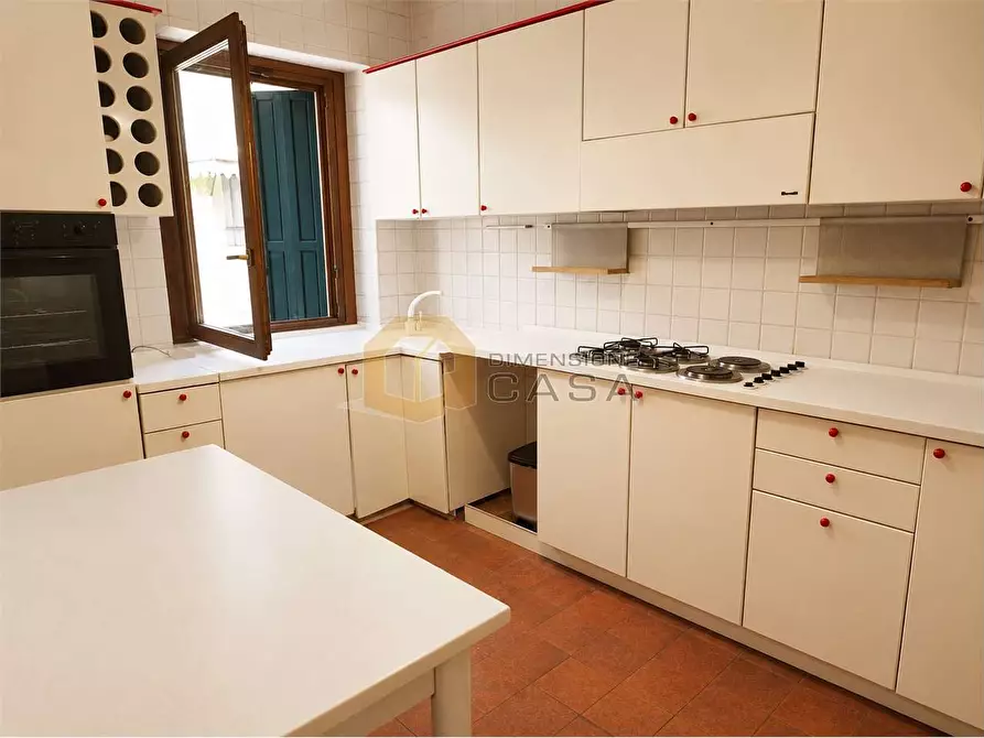 Immagine 3 di Appartamento in vendita  in via spalto san marco a Brescia