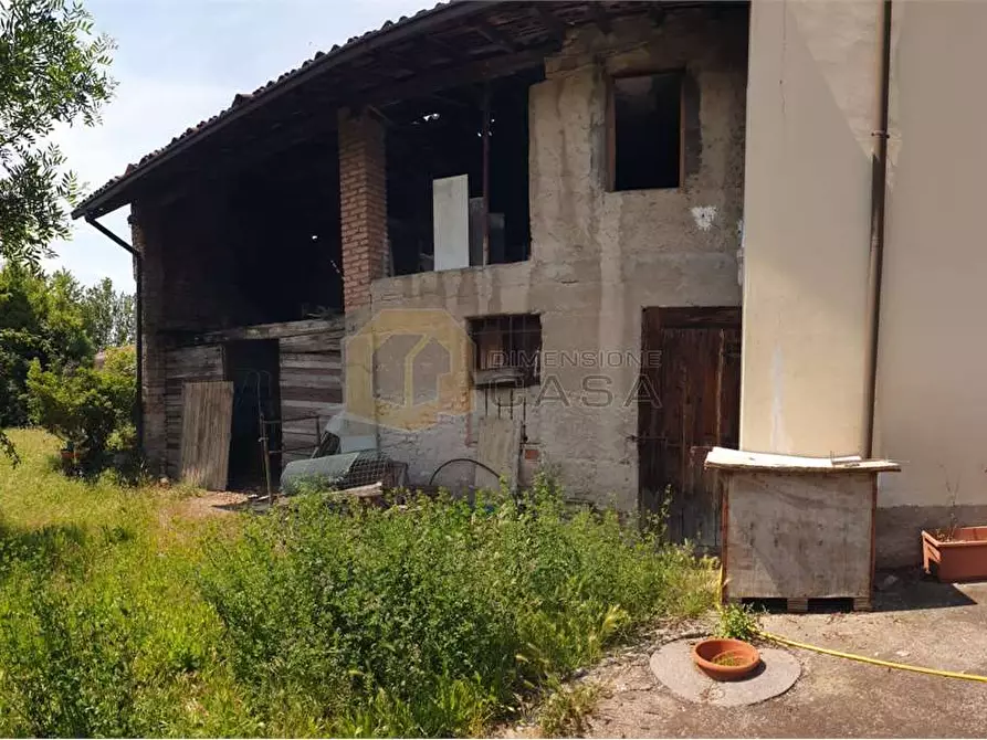 Immagine 15 di Rustico / casale in vendita  in via Giuseppe Guerzoni a Montichiari