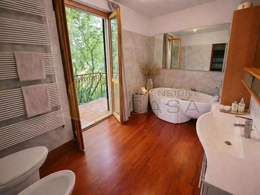 Immagine 9 di Casa bifamiliare in vendita  in Via Ronco a Polpenazze Del Garda