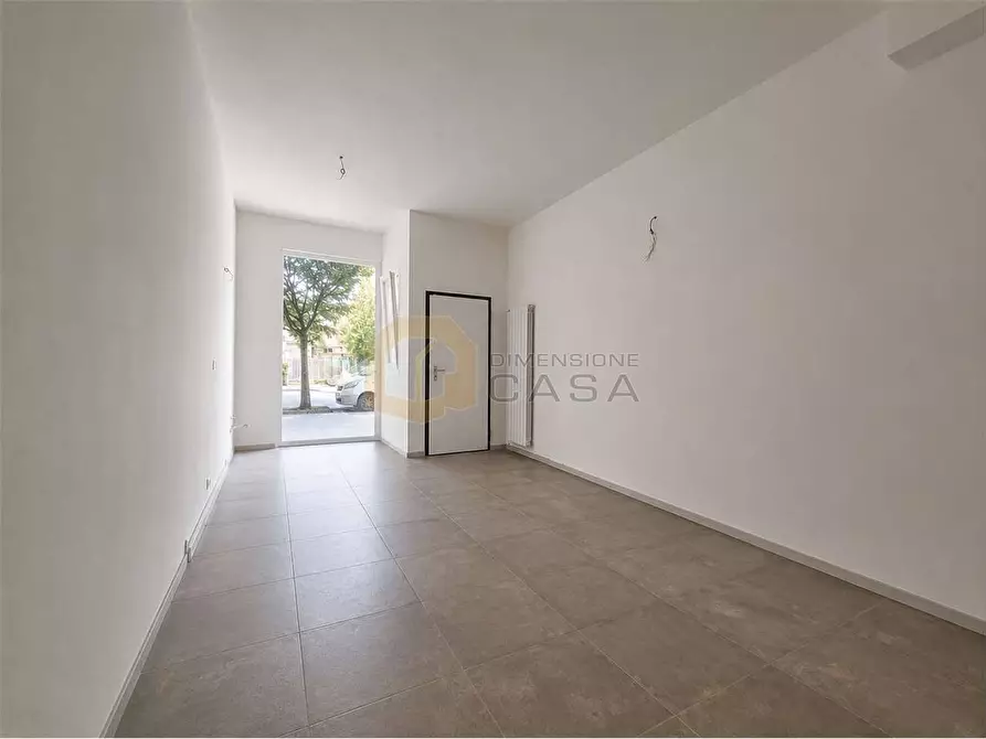 Immagine 9 di Appartamento in vendita  in via settima a Brescia