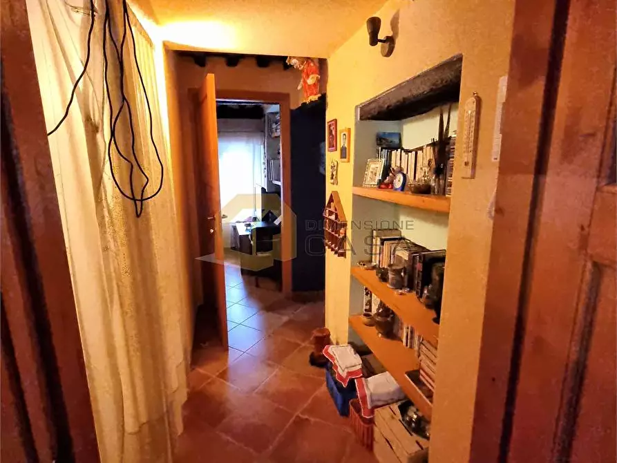 Immagine 27 di Porzione di casa in vendita  in via dei ciliegi 6 a Camaiore