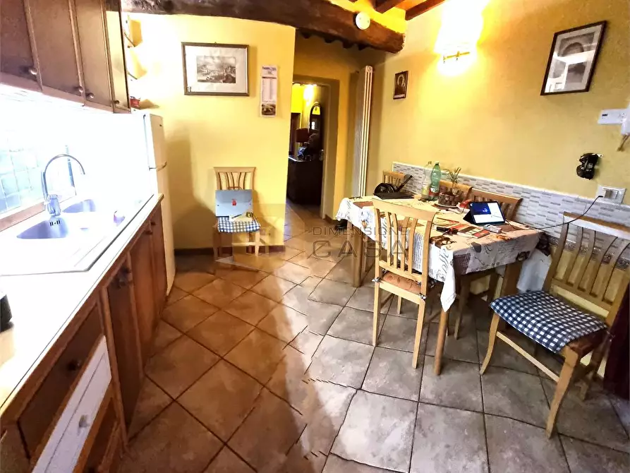 Immagine 8 di Porzione di casa in vendita  in via dei ciliegi 6 a Camaiore