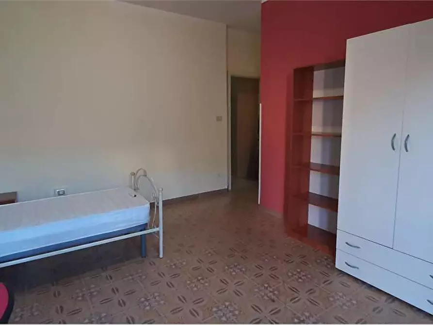 Immagine 15 di Appartamento in affitto  in via Genova a Catanzaro